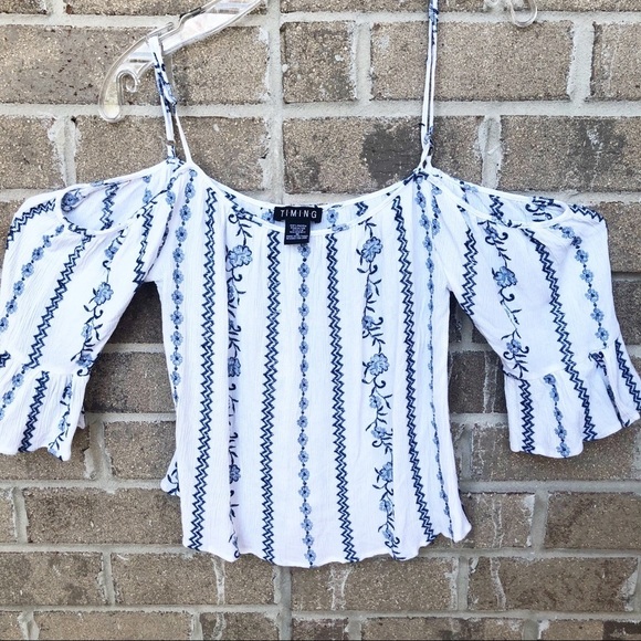 T.i.m.i.n.g.  - Off the Shoulder Blue & White Sz M - Picture 8 of 10